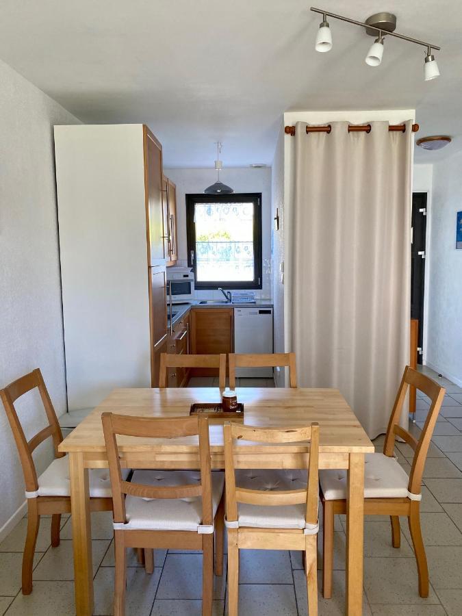 Pied A Terre Pour Des Vacances Au Bord De La Mer 르 꽁께 외부 사진